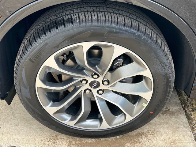New 2026 Lincoln Aviator AWD image 6