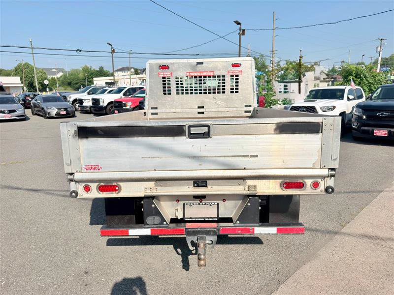 Used 2019 Ford Transit 250 138 RWD image 3