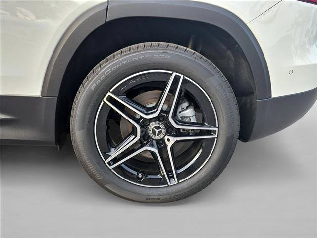 New 2026 Mercedes-Benz GLB 250 image 9