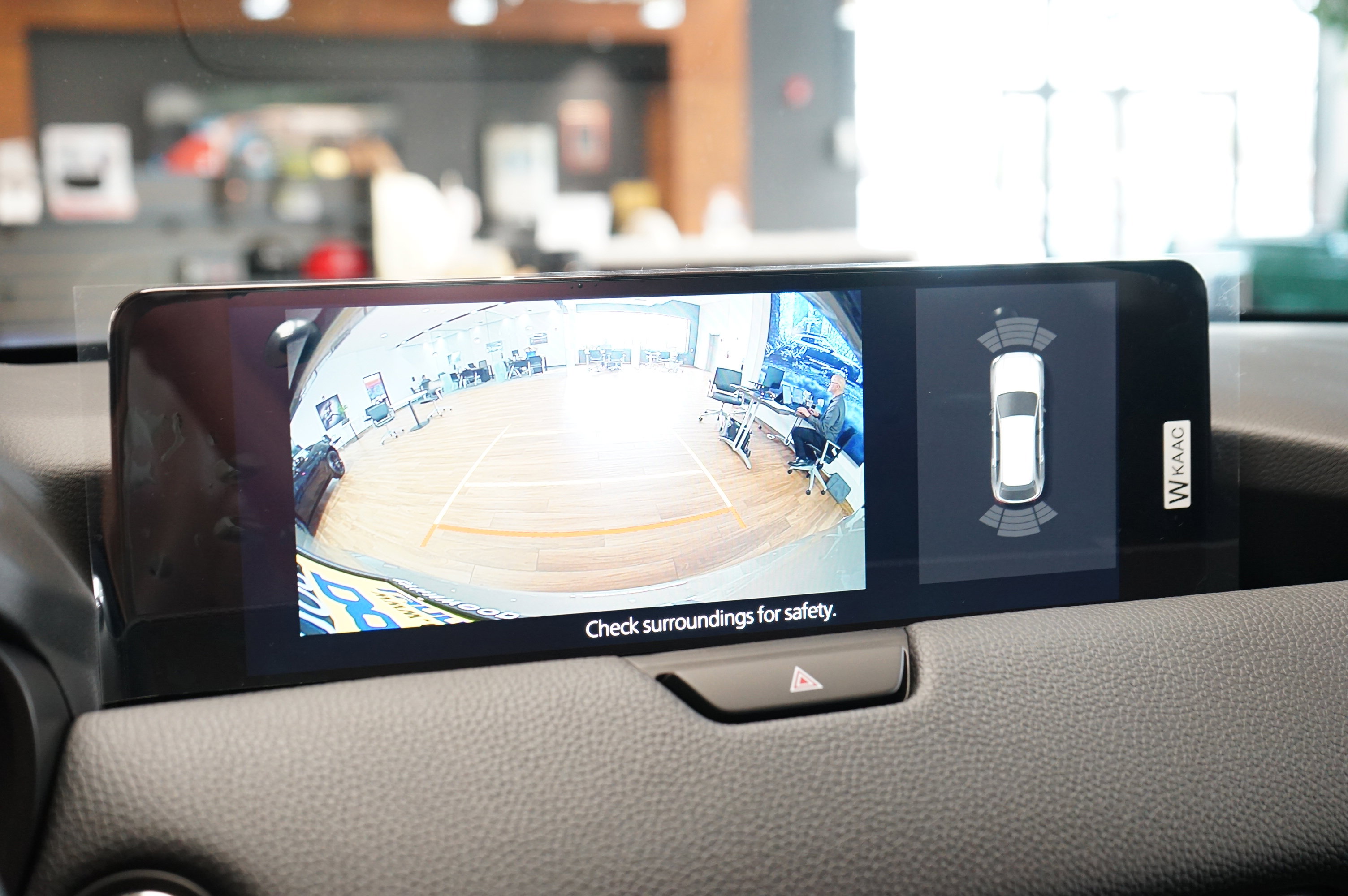 New 2025 MAZDA CX-70 Plug-In Hybrid w/ Premium Pkg image 16
