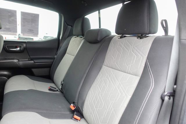 Certified 2023 Toyota Tacoma TRD Off-Road image 32