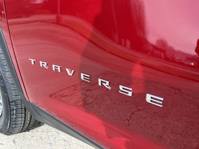 New 2026 Chevrolet Traverse LT w/ Driver Confidence Package FWD image 32