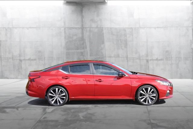 Used 2021 Nissan Altima 2.5 SR w/ SR Premium Package FWD image 5