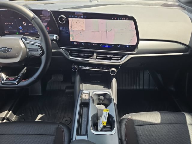 Certified 2025 Chevrolet Equinox EV RS FWD image 13