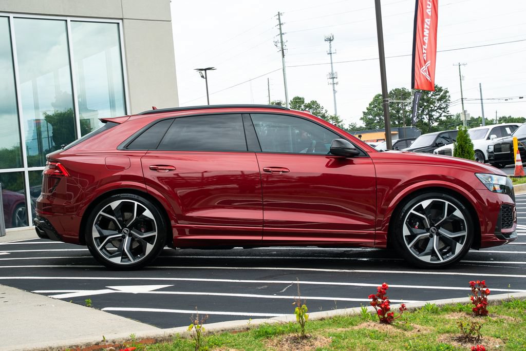 Used 2022 Audi RS Q8 w/ Carbon Optic Package AWD/4WD image 12