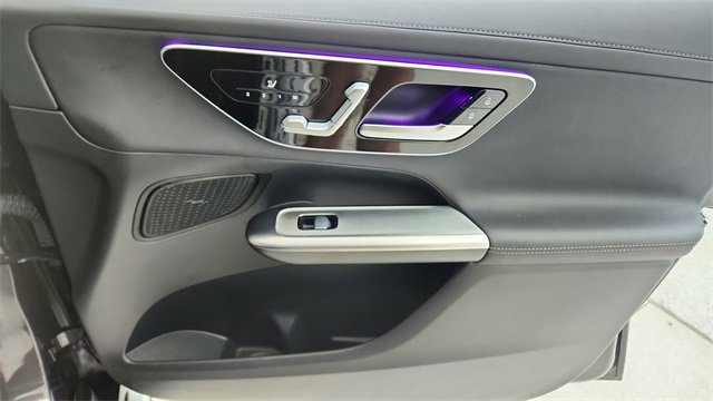 Used 2024 Mercedes-Benz GLC 300 4MATIC w/ AMG Line image 23