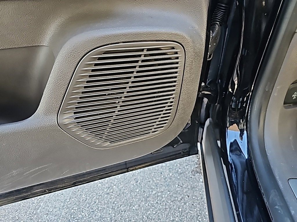 Used 2020 Lincoln Corsair FWD w/ Equipment Group 101A image 14