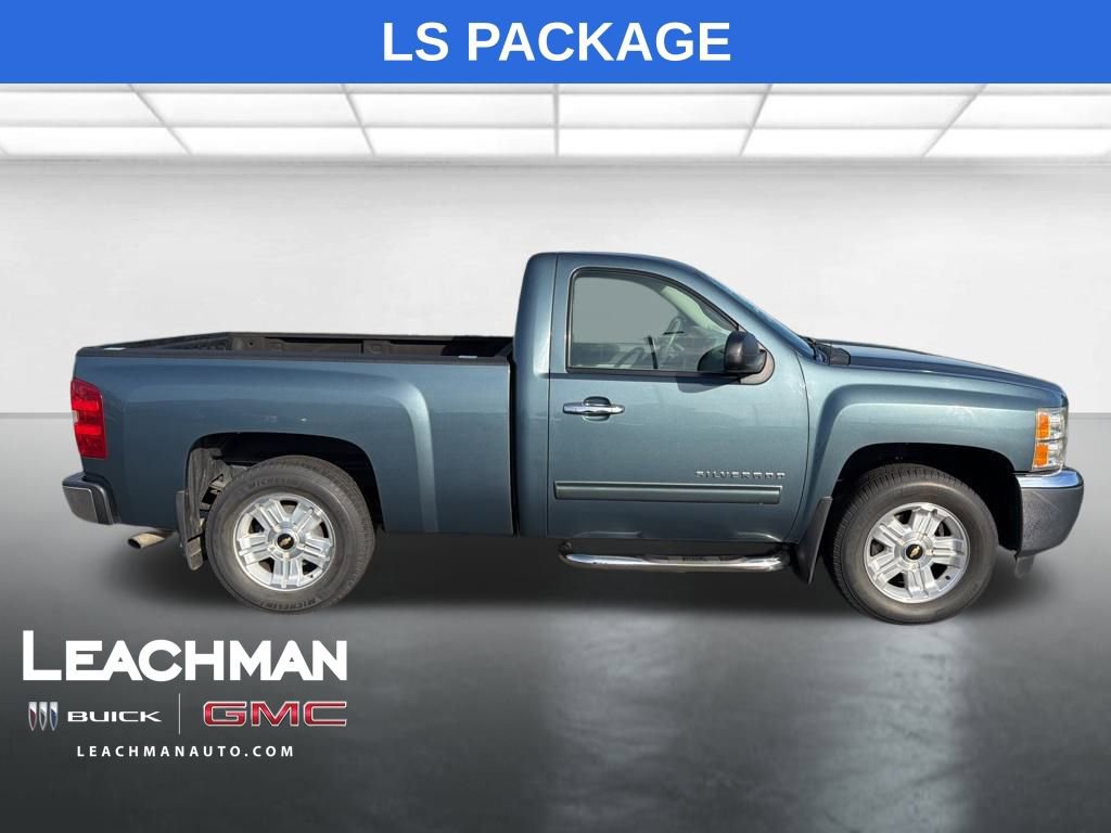 Used 2011 Chevrolet Silverado 1500 W/T w/ LS Package image 2