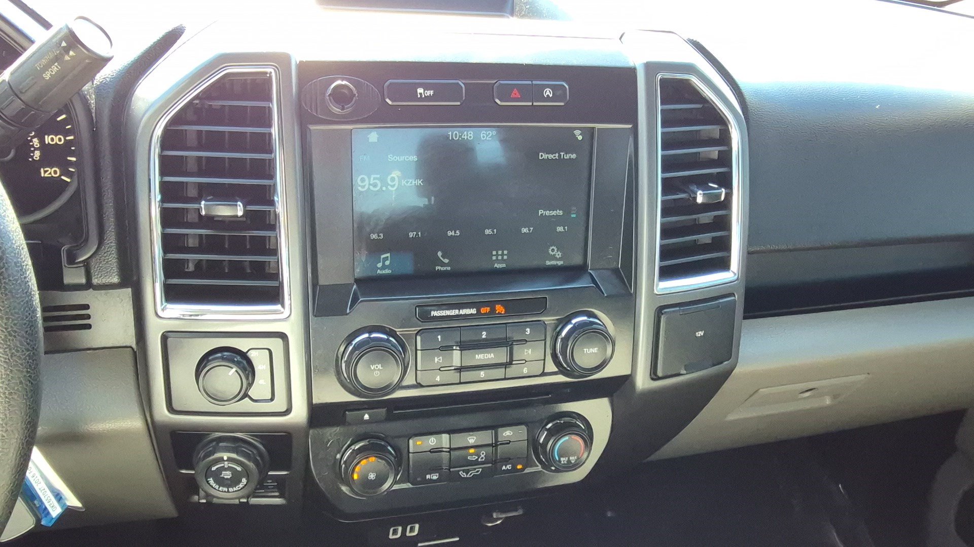 Used 2016 Ford F150 XLT w/ Equipment Group 301A Mid AWD/4WD image 22