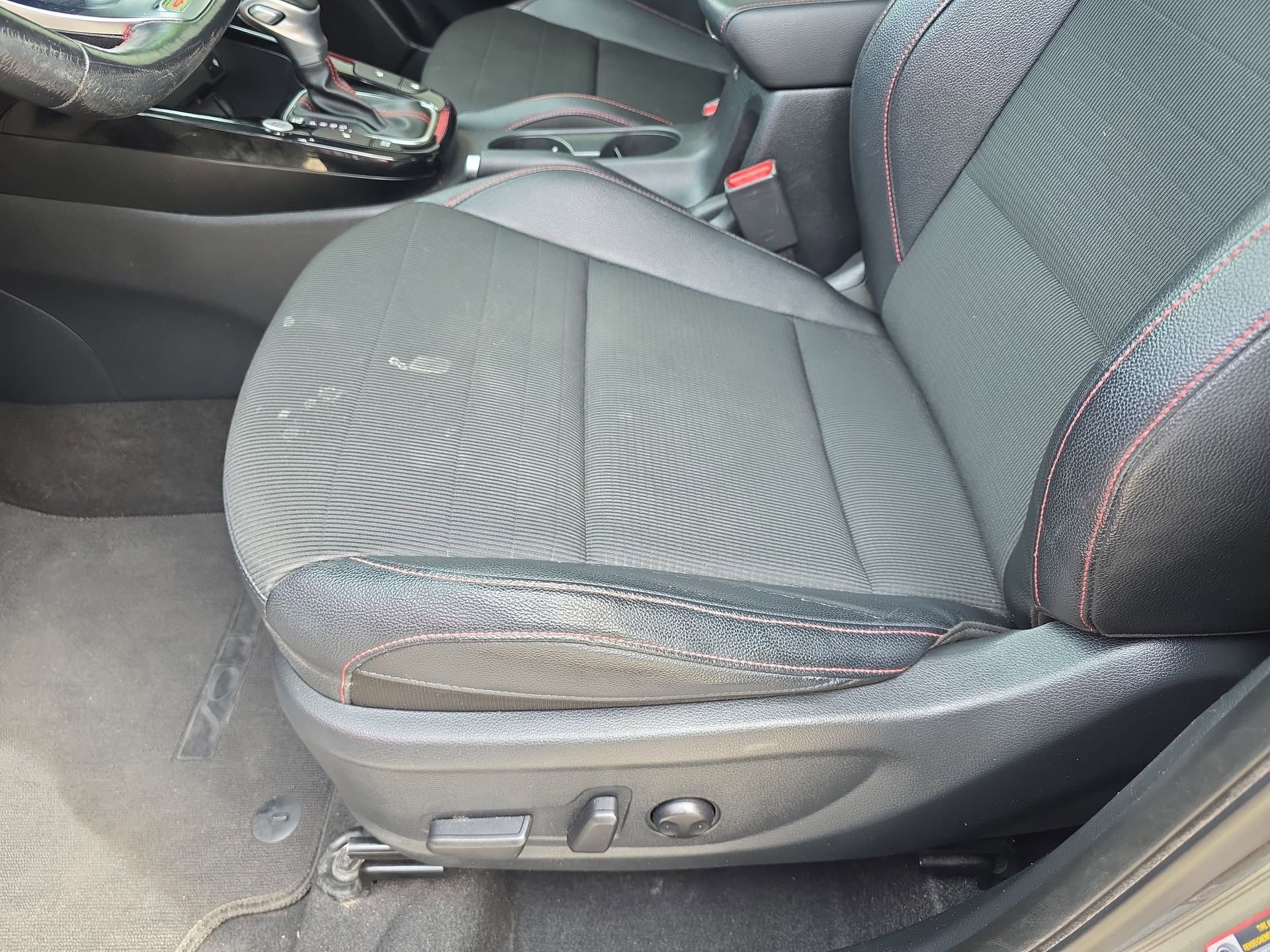 Used 2020 Kia Soul GT-Line Turbo FWD image 27