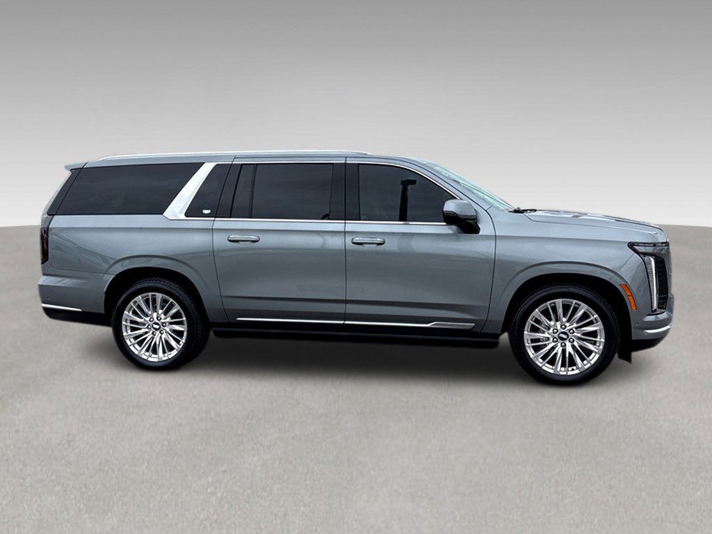 Used 2026 Cadillac Escalade ESV Luxury w/ Touring Package RWD image 24