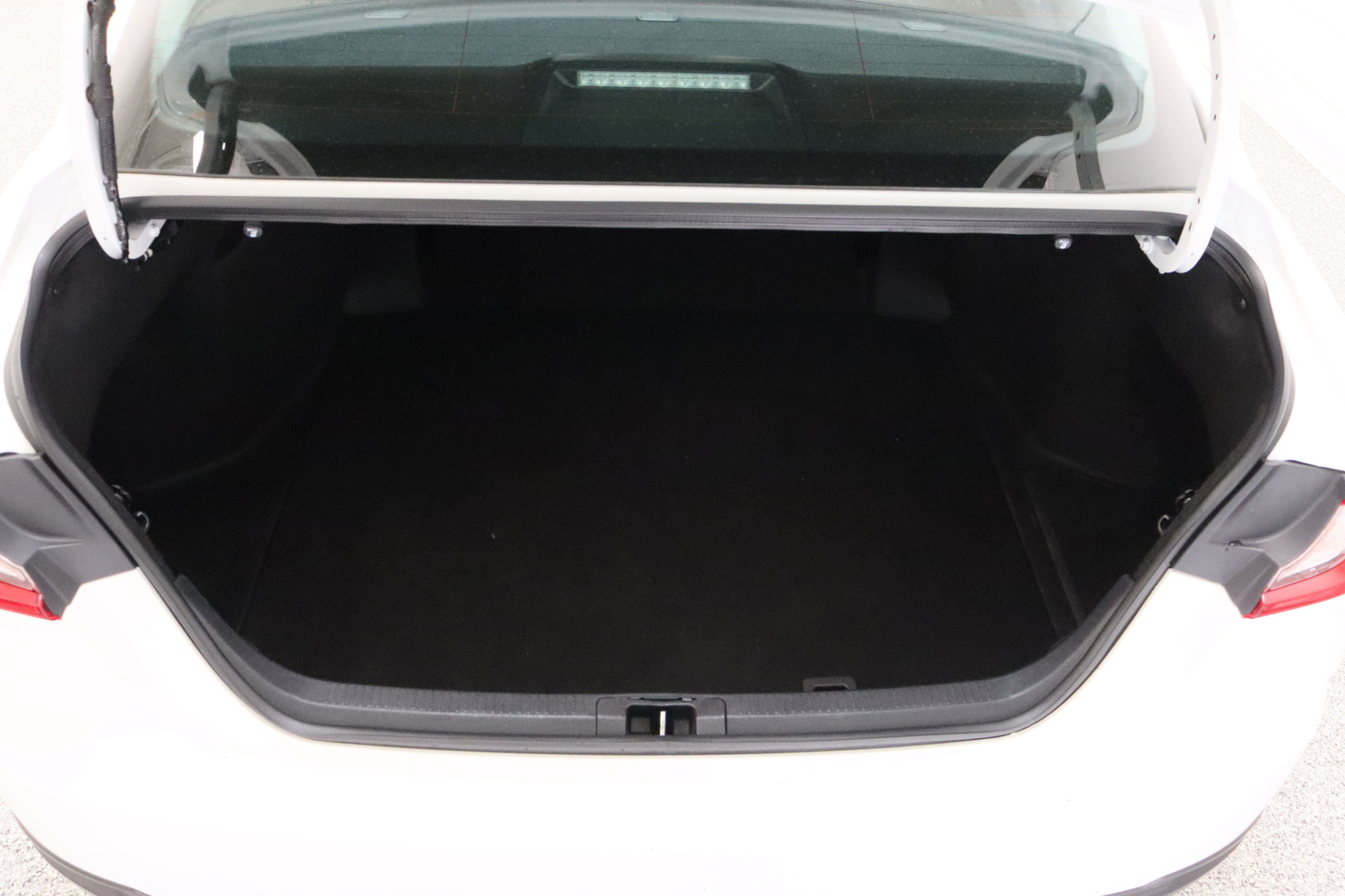Certified 2025 Toyota Camry LE FWD image 30