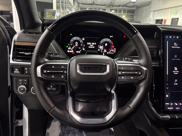 Used 2026 GMC Yukon Denali w/ Advanced Technology Package AWD/4WD image 25