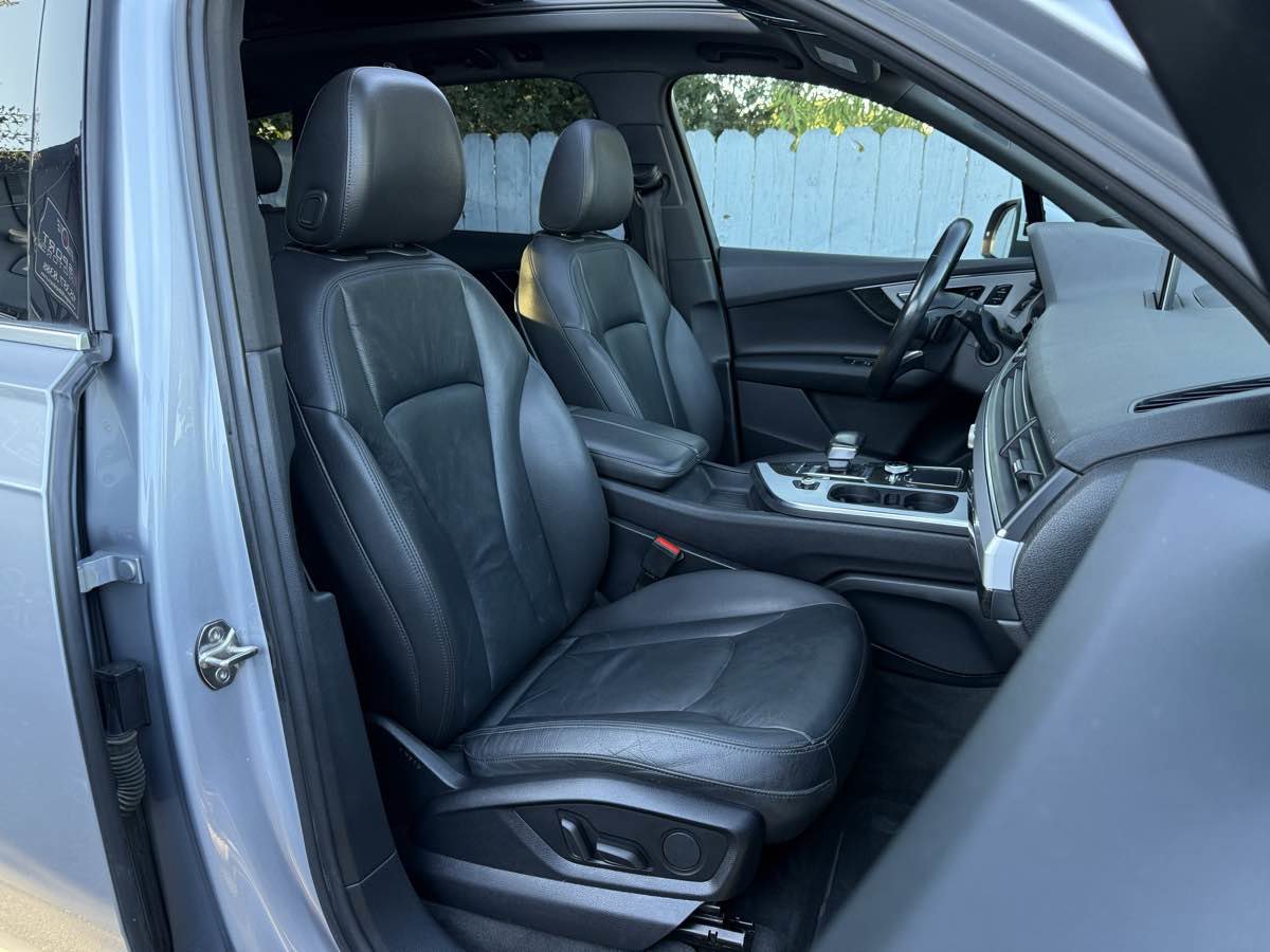 Used 2018 Audi Q7 2.0T Premium Plus AWD/4WD image 22