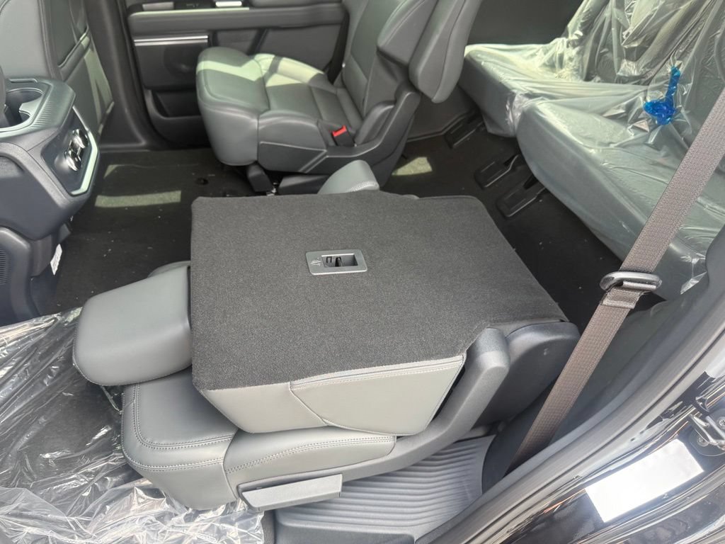 New 2026 Ford Expedition Active AWD/4WD image 31