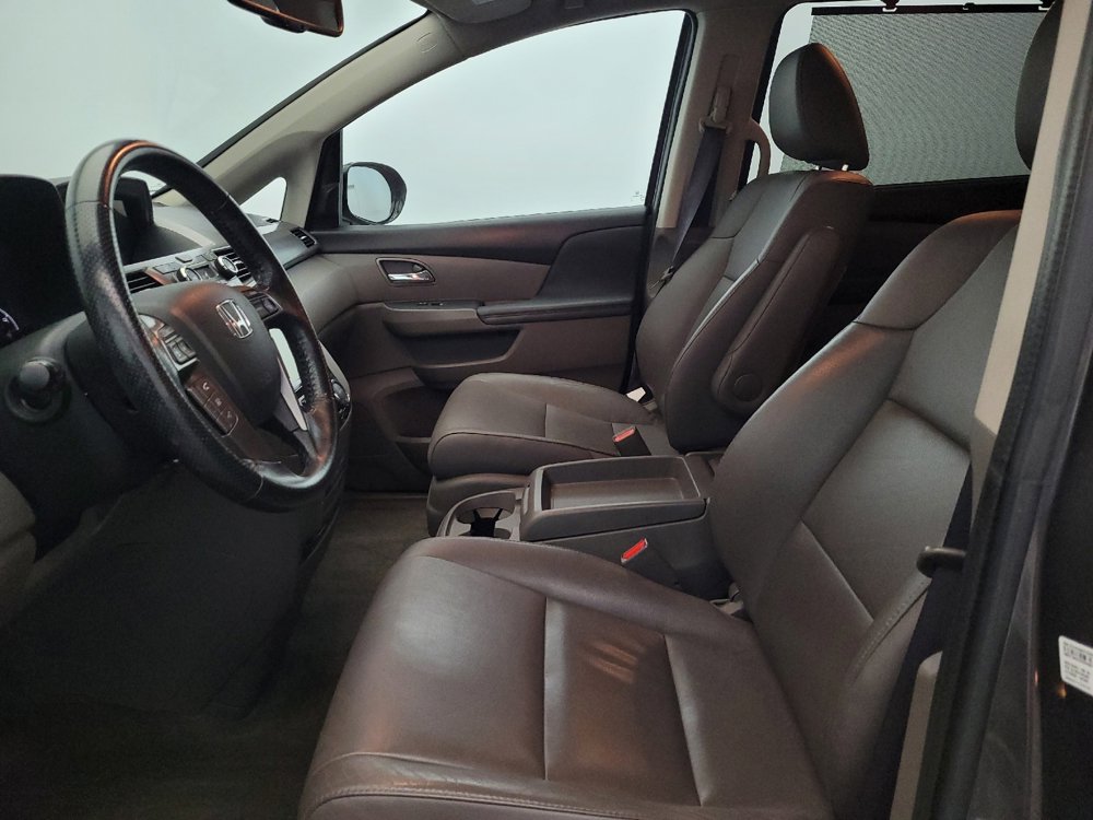 Used 2015 Honda Odyssey Touring Elite image 17