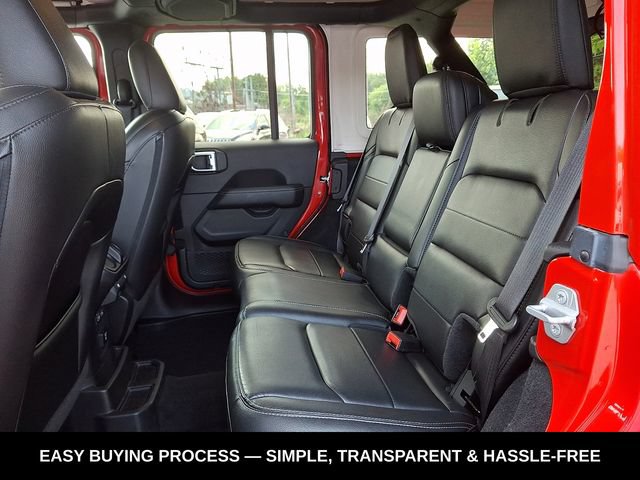 Used 2019 Jeep Wrangler Unlimited Sahara AWD/4WD image 12