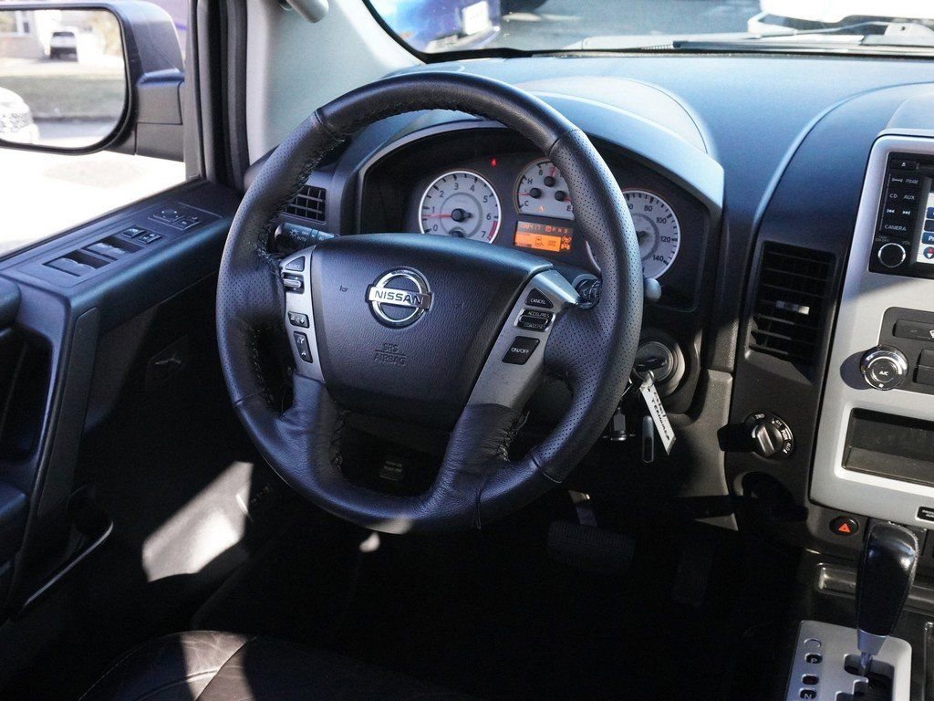 Used 2014 Nissan Titan PRO-4X w/ Pro-4x Luxury Package AWD/4WD image 29