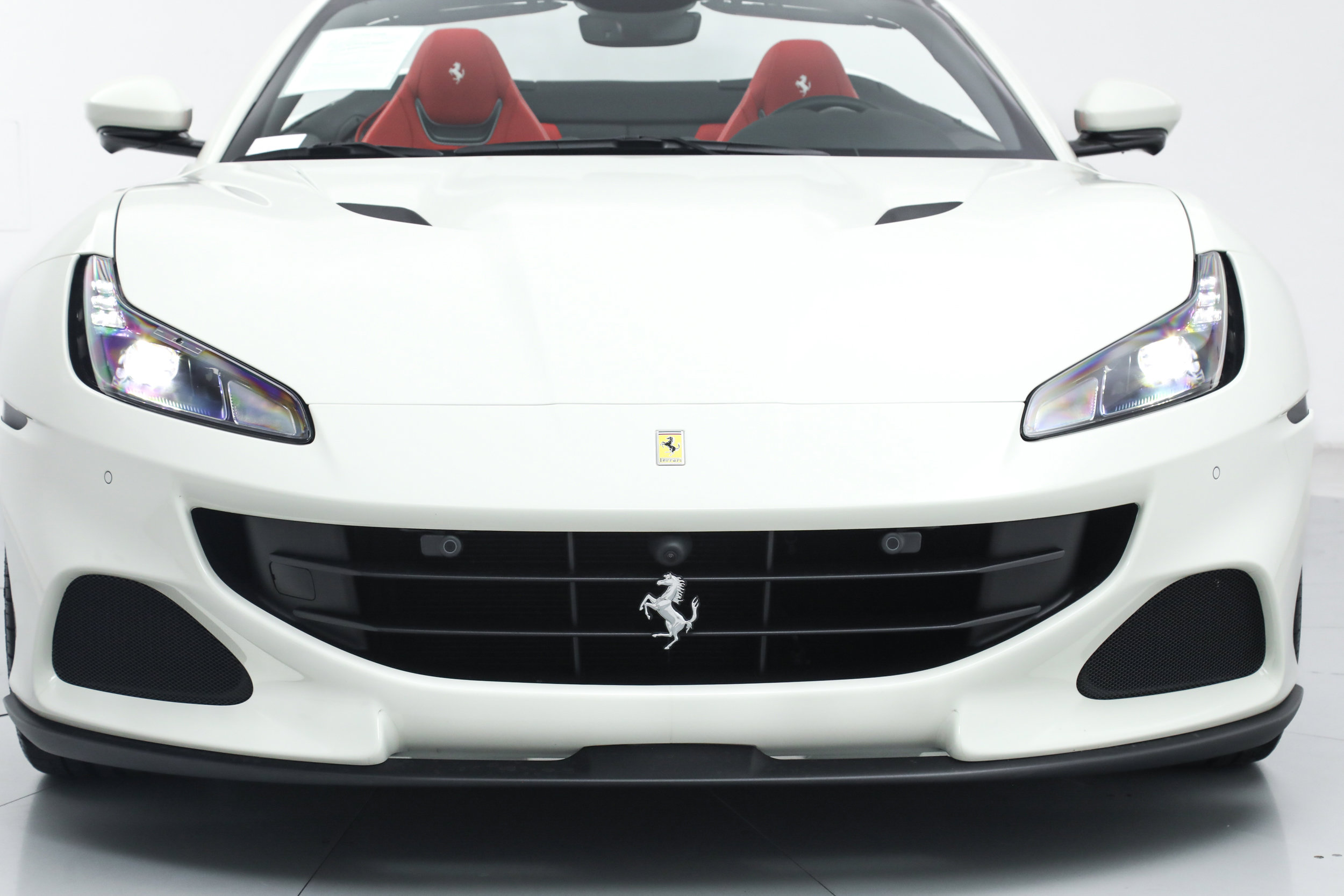 Certified 2022 Ferrari Portofino M RWD image 14