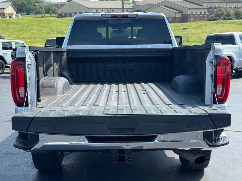 Used 2021 GMC Sierra 2500 SLT w/ SLT Premium Package AWD/4WD image 5