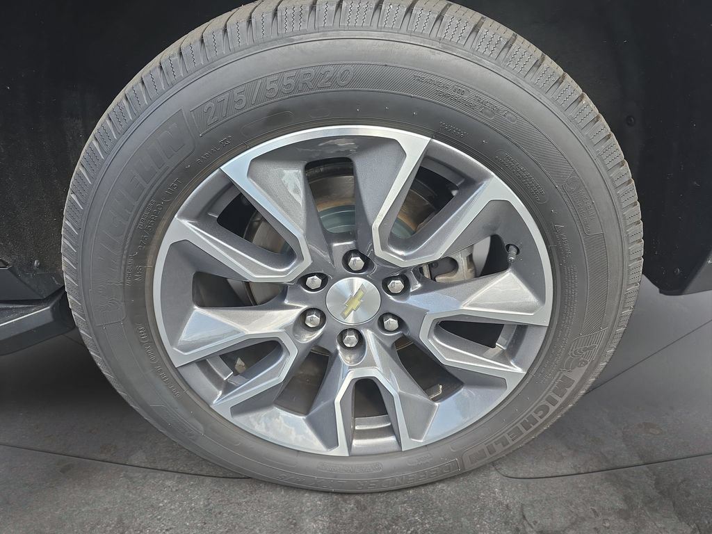 Used 2021 Chevrolet Tahoe LT w/ LT Signature Package AWD/4WD image 38