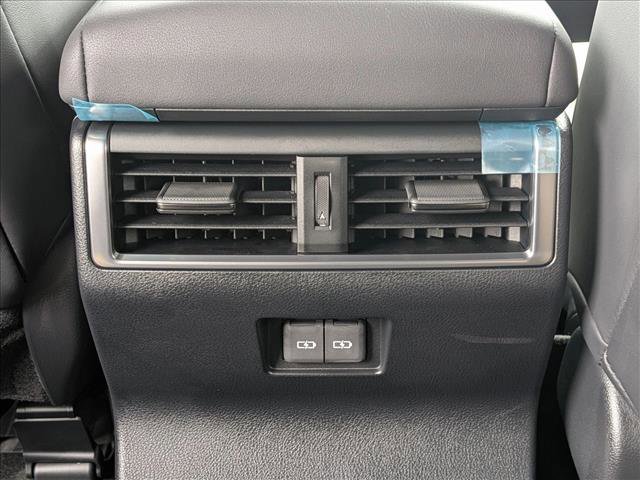 Used 2026 Lexus GX 550 AWD/4WD image 18