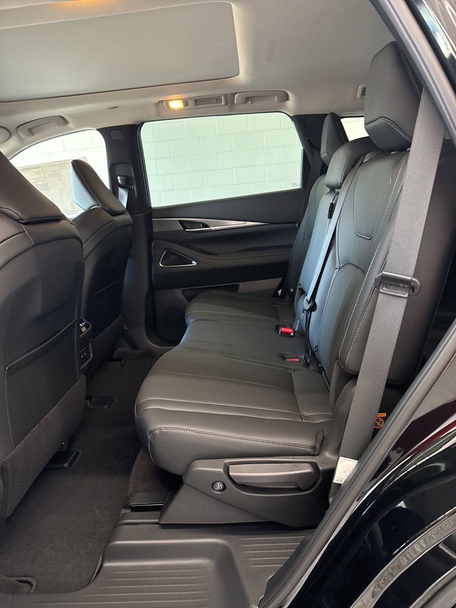 New 2027 INFINITI QX60 Luxe w/ Cargo Package AWD/4WD image 24