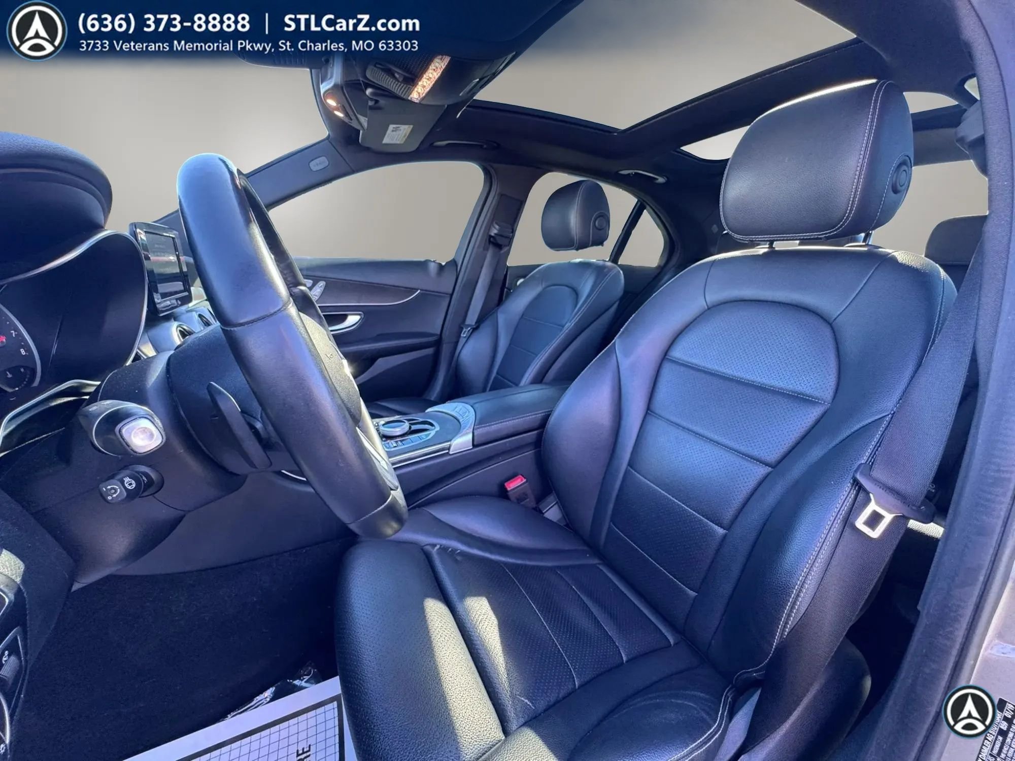 Used 2019 Mercedes-Benz C 300 4MATIC Sedan image 9