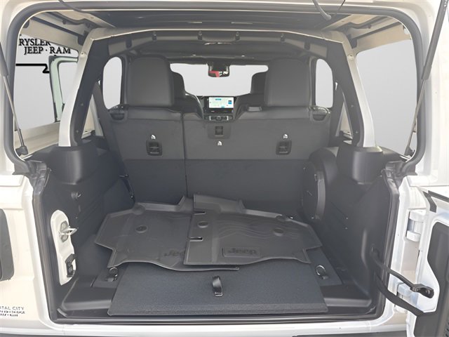 New 2026 Jeep Wrangler Unlimited Rubicon image 34