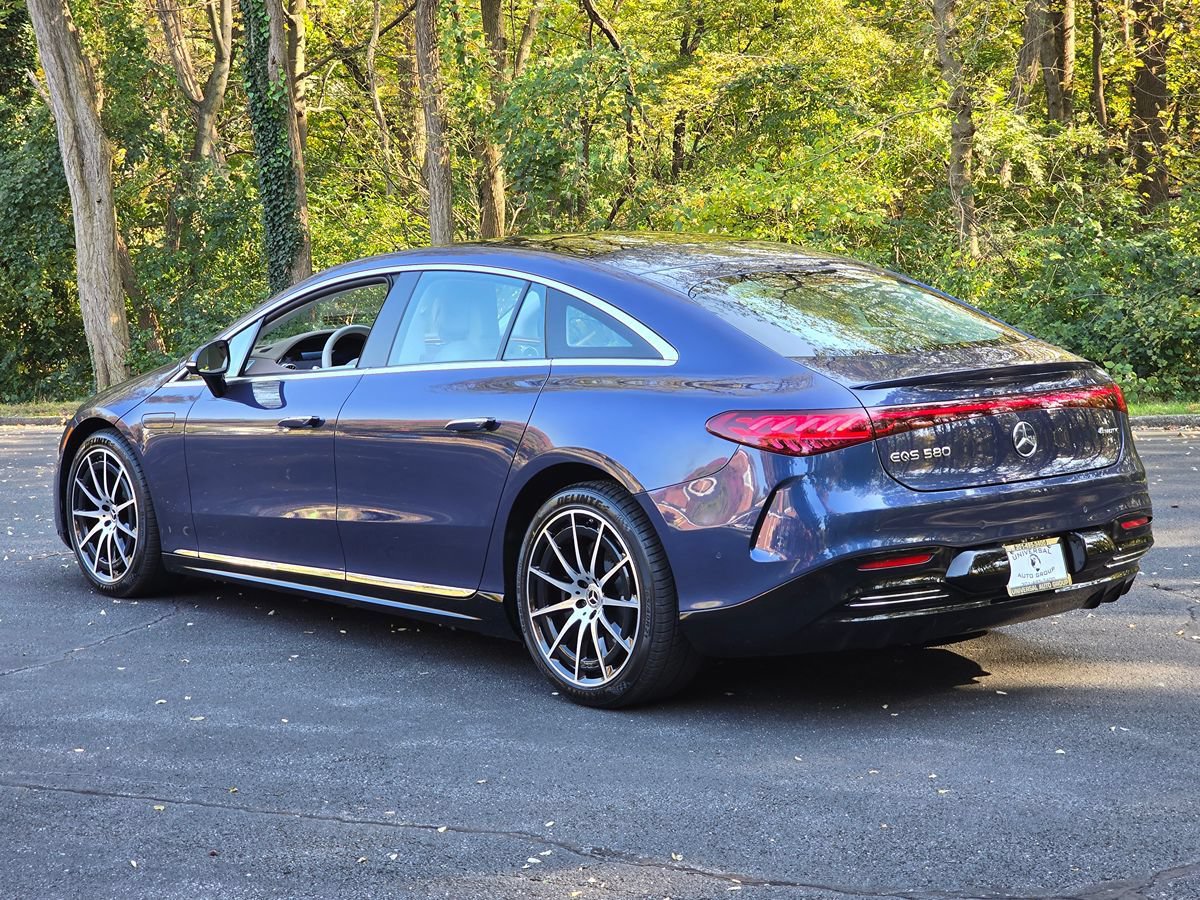 Used 2023 Mercedes-Benz EQS 580 4MATIC Sedan image 4