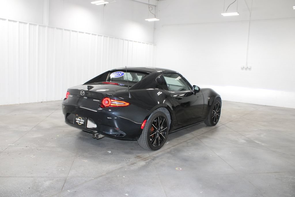 Used 2025 MAZDA MX-5 Miata RF Grand Touring RWD image 9