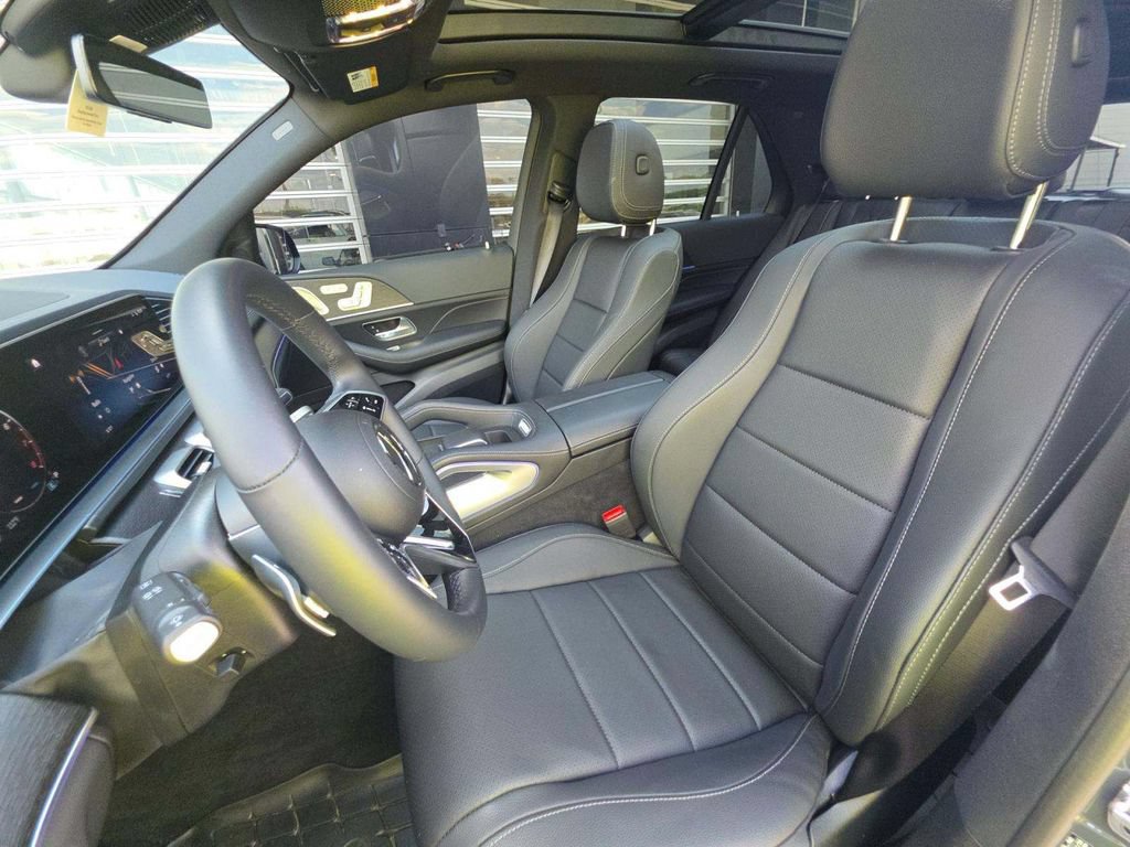 Used 2026 Mercedes-Benz GLE 450 4MATIC image 3