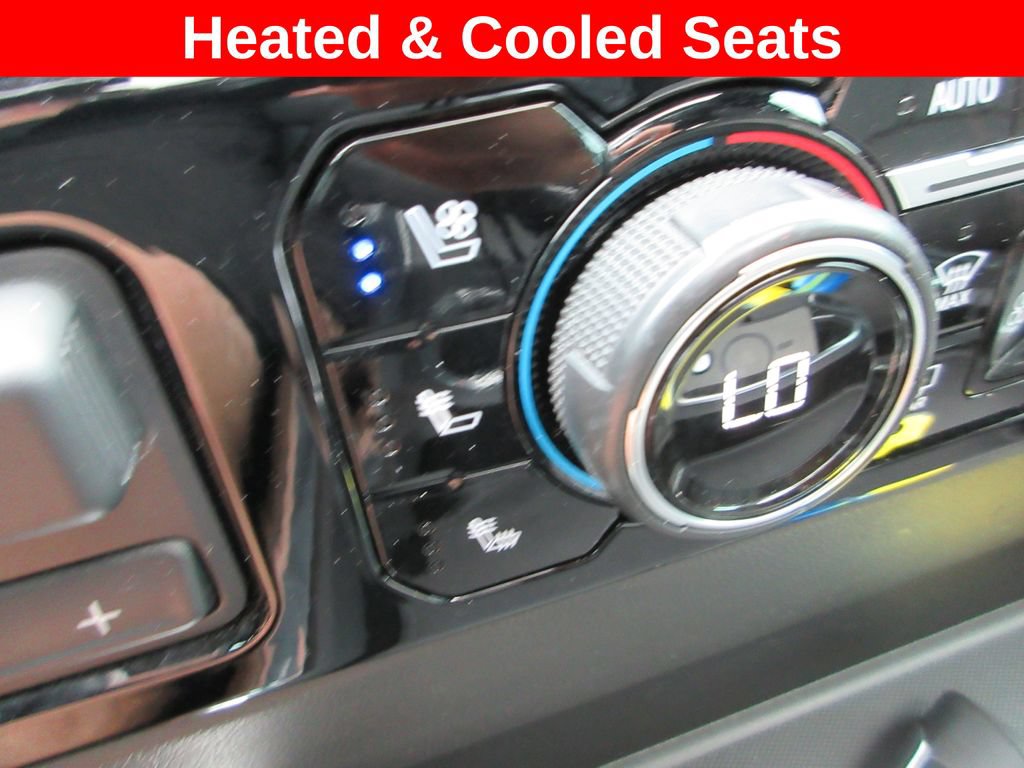 Used 2024 Chevrolet Silverado 2500 High Country w/ High Country Premium Package AWD/4WD image 19