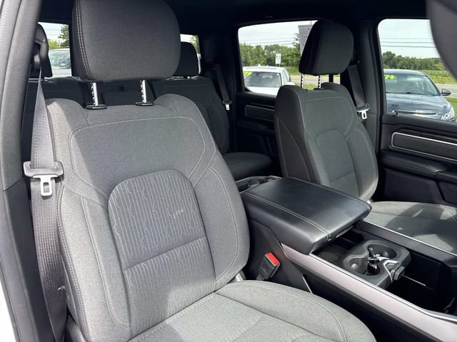 Used 2023 RAM 1500 Big Horn AWD/4WD image 32