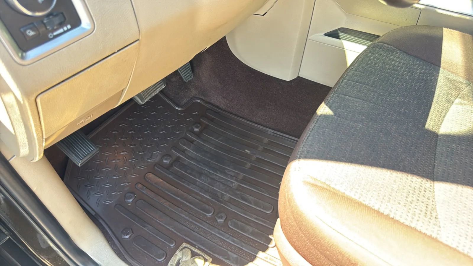 Used 2014 RAM 1500 Outdoorsman AWD/4WD image 26