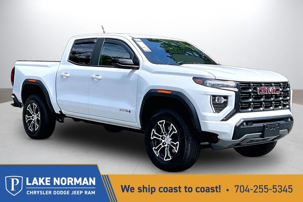 Used 2023 GMC Canyon AT4 AWD/4WD image 1