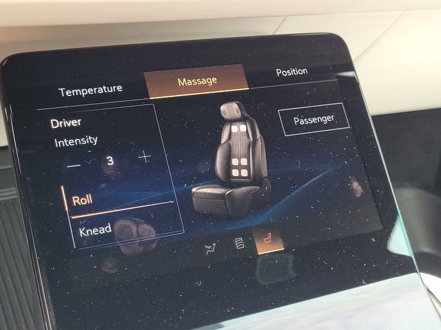 New 2026 Cadillac Vistiq Sport w/ LPO, Floor Liner Package image 16