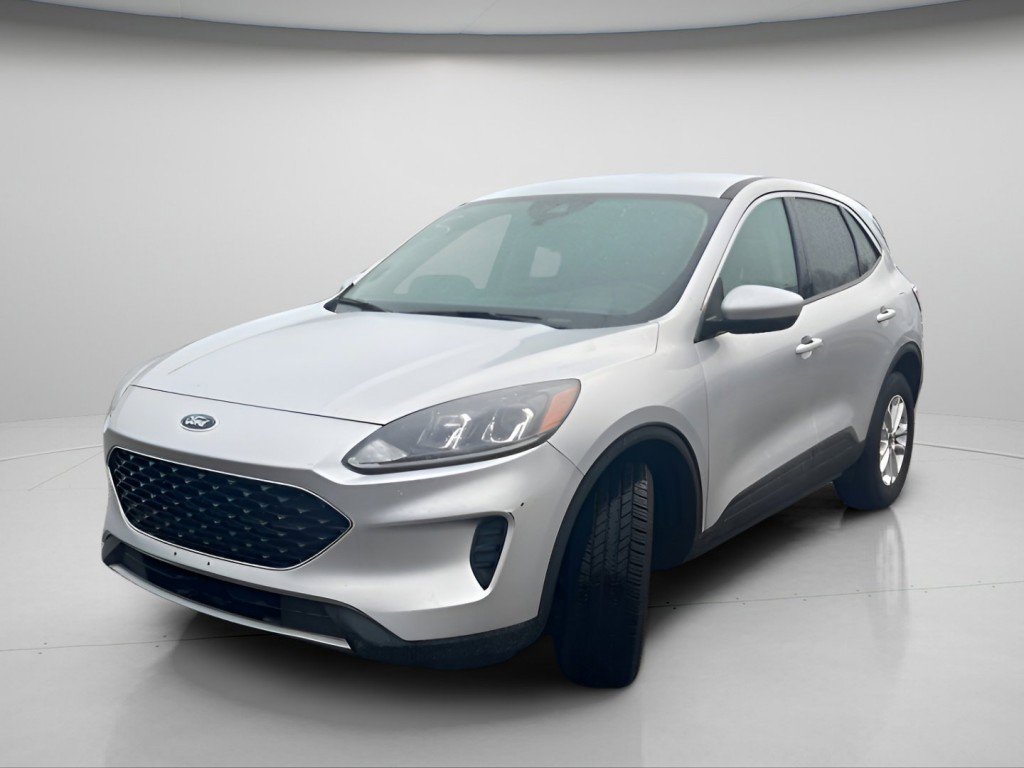 Used 2020 Ford Escape SE image 15