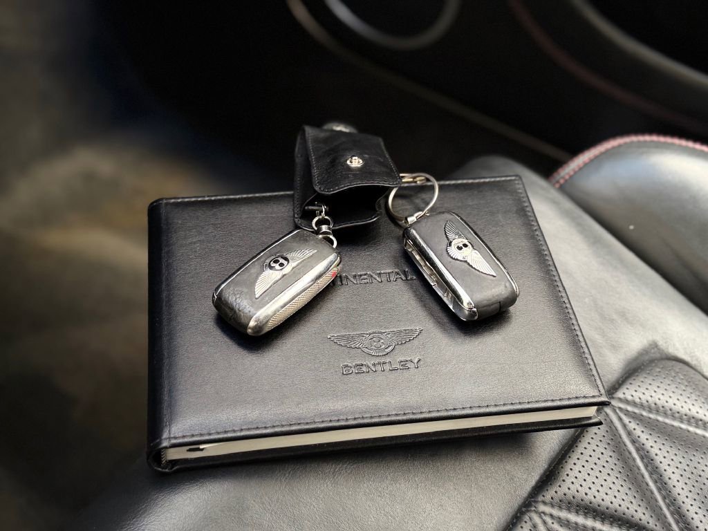 Used 2015 Bentley Continental GT V8 S image 29