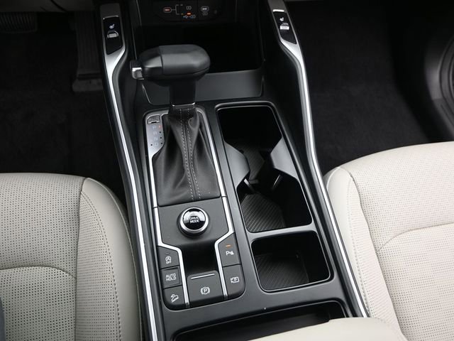 Used 2025 Kia Sorento S w/ Panoramic Sunroof Package FWD image 7