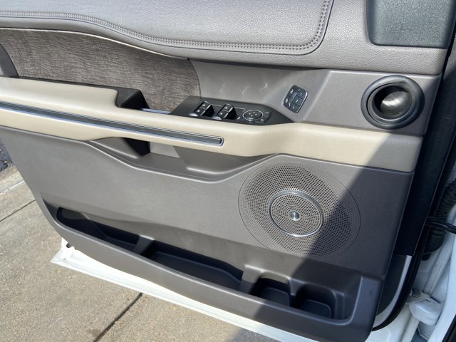 Used 2020 Ford Expedition Limited w/ Equipment Group 301A image 49
