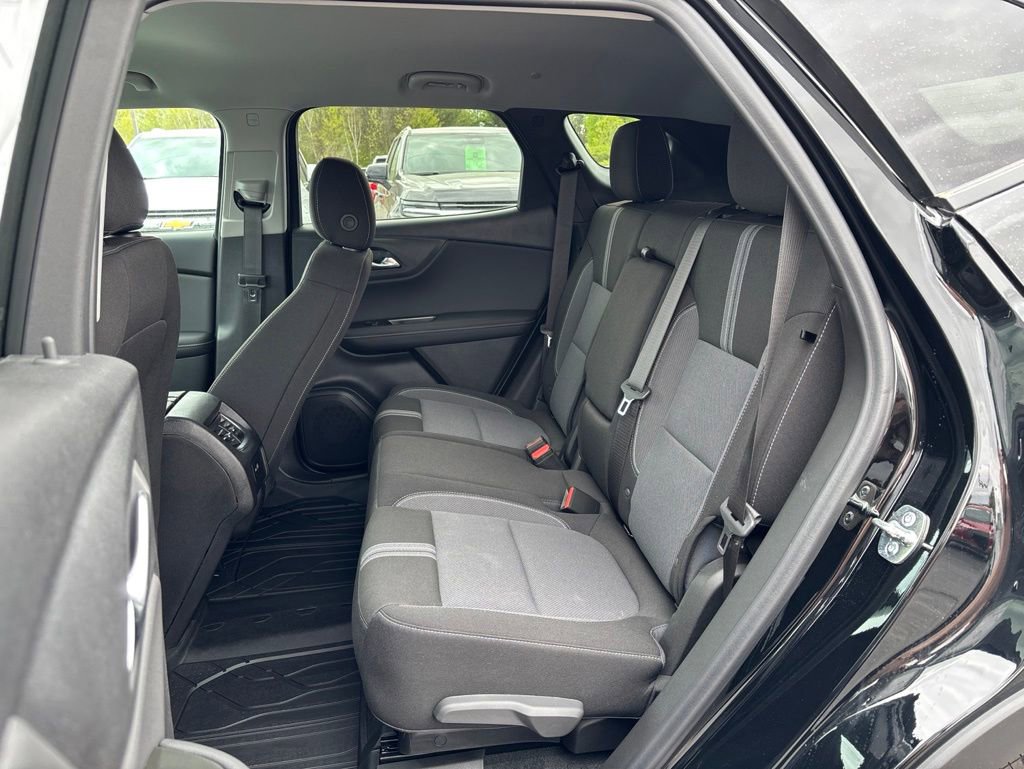New 2026 Chevrolet Blazer LT w/ Convenience Package FWD image 10
