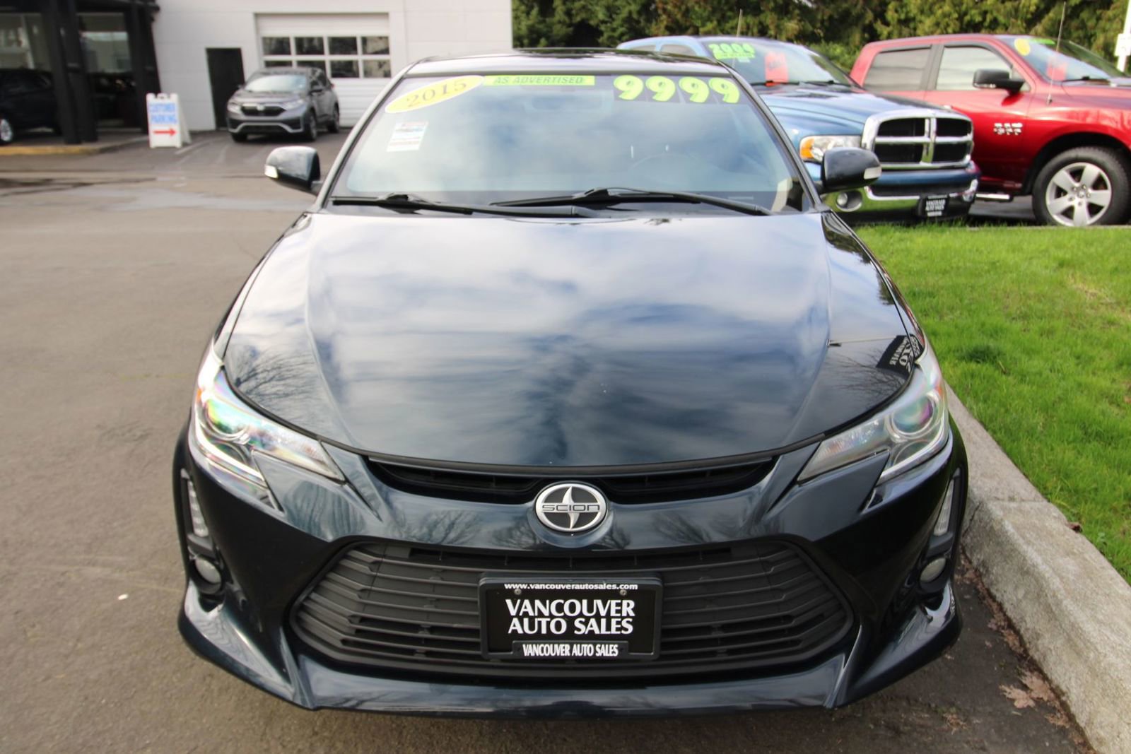 Used 2015 Scion tC image 9