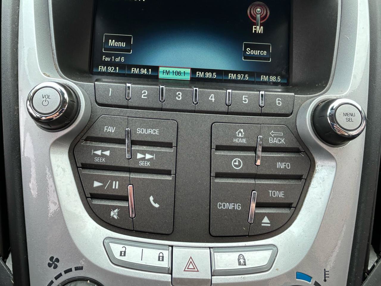 Used 2015 Chevrolet Equinox LT FWD image 24