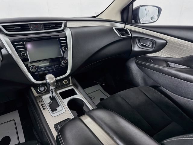 Used 2018 Nissan Murano SV AWD/4WD image 23