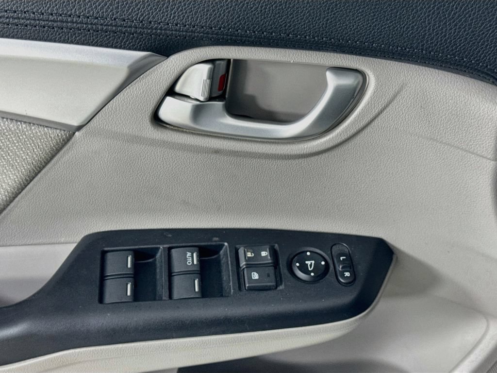Used 2013 Honda Civic EX image 19