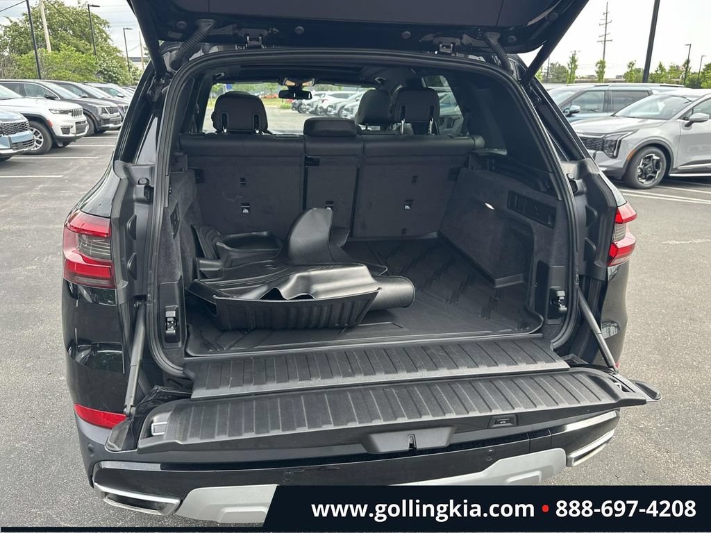 Used 2022 BMW X5 xDrive40i AWD/4WD image 9