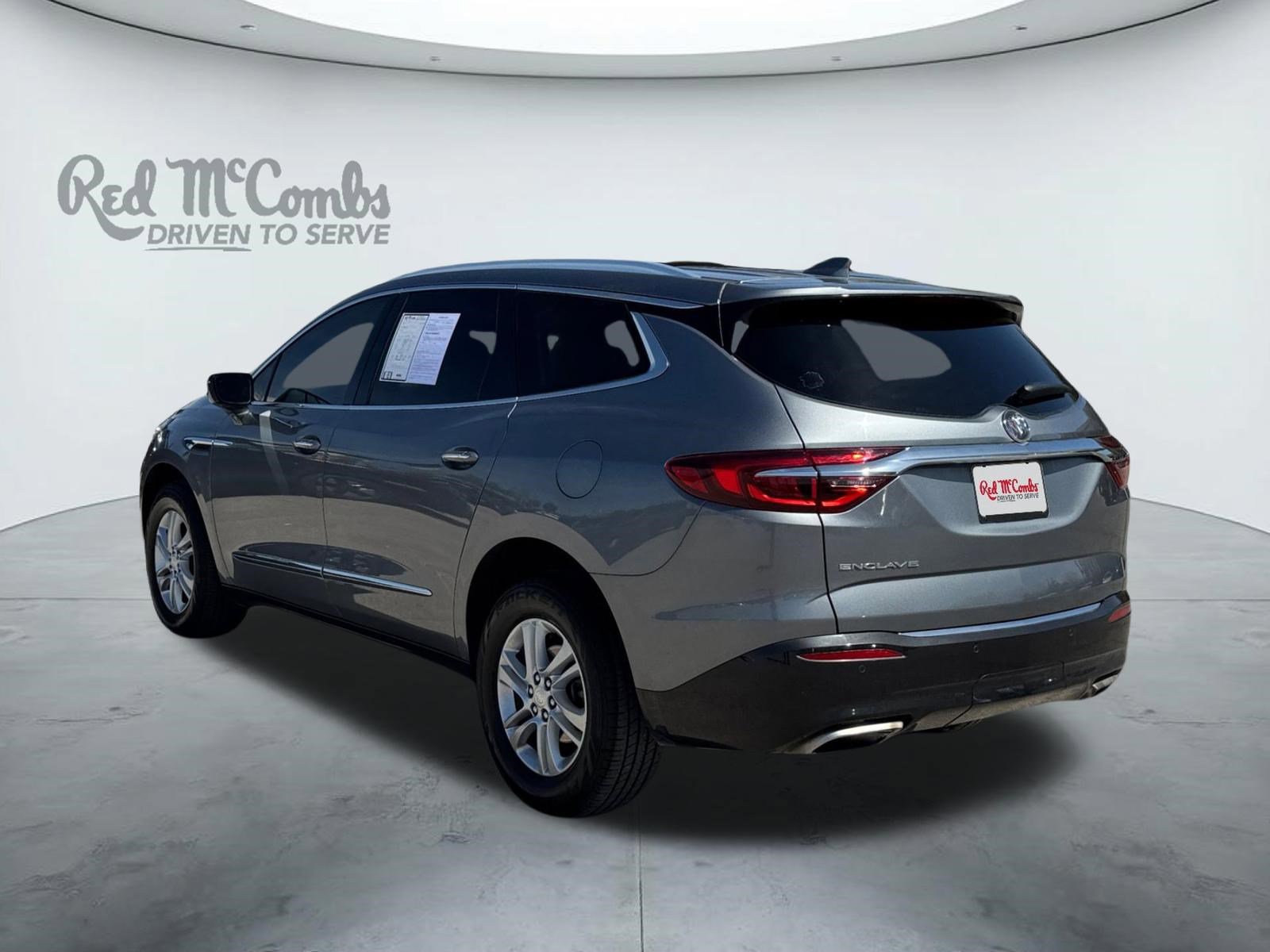 Used 2021 Buick Enclave Essence w/ Sound and Sites Package image 3