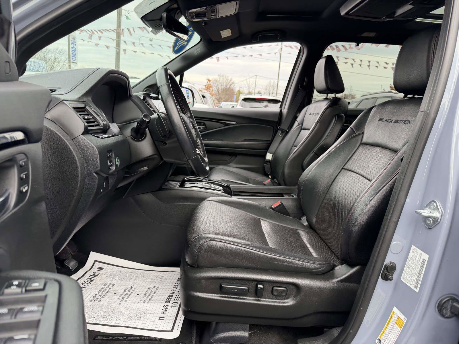 Used 2022 Honda Pilot Black Edition image 9