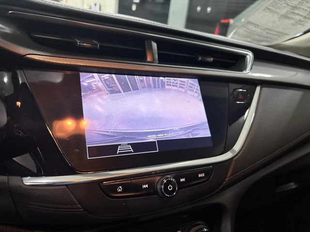 Used 2023 Buick Encore GX Select AWD/4WD image 39